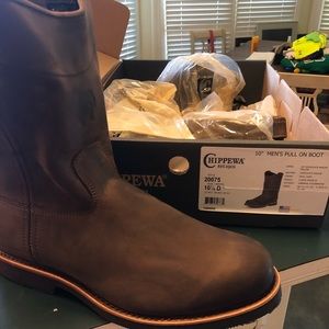 Men’s 10” pull on leather boots by Chippewa!
